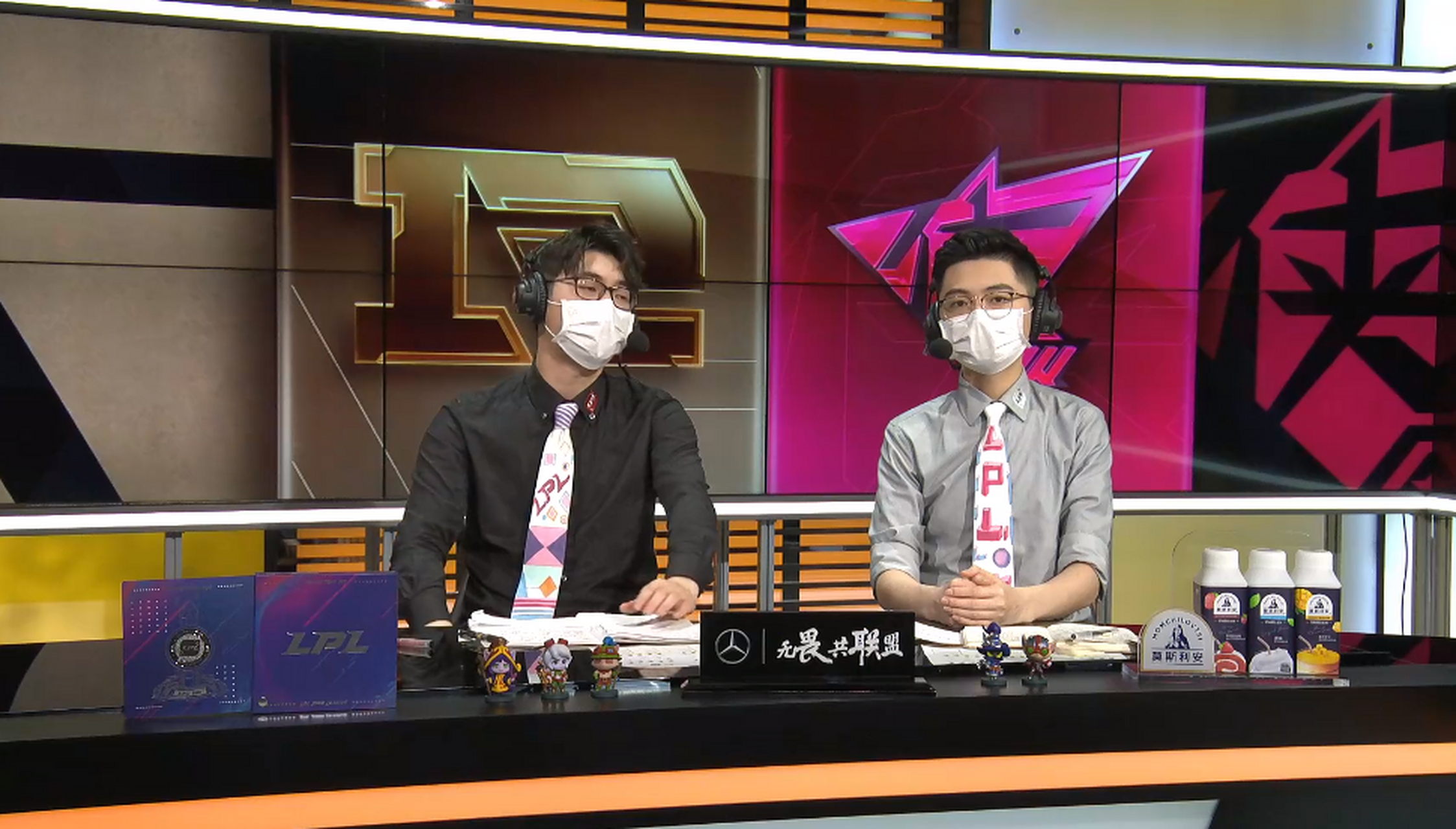 包含伯明翰城连败陷低谷，保级希望微乎其微的词条