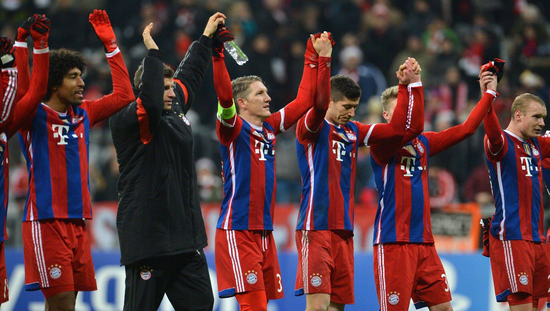 拜仁慕尼黑遭遇赛季首场败局，主帅调整阵容的简单介绍