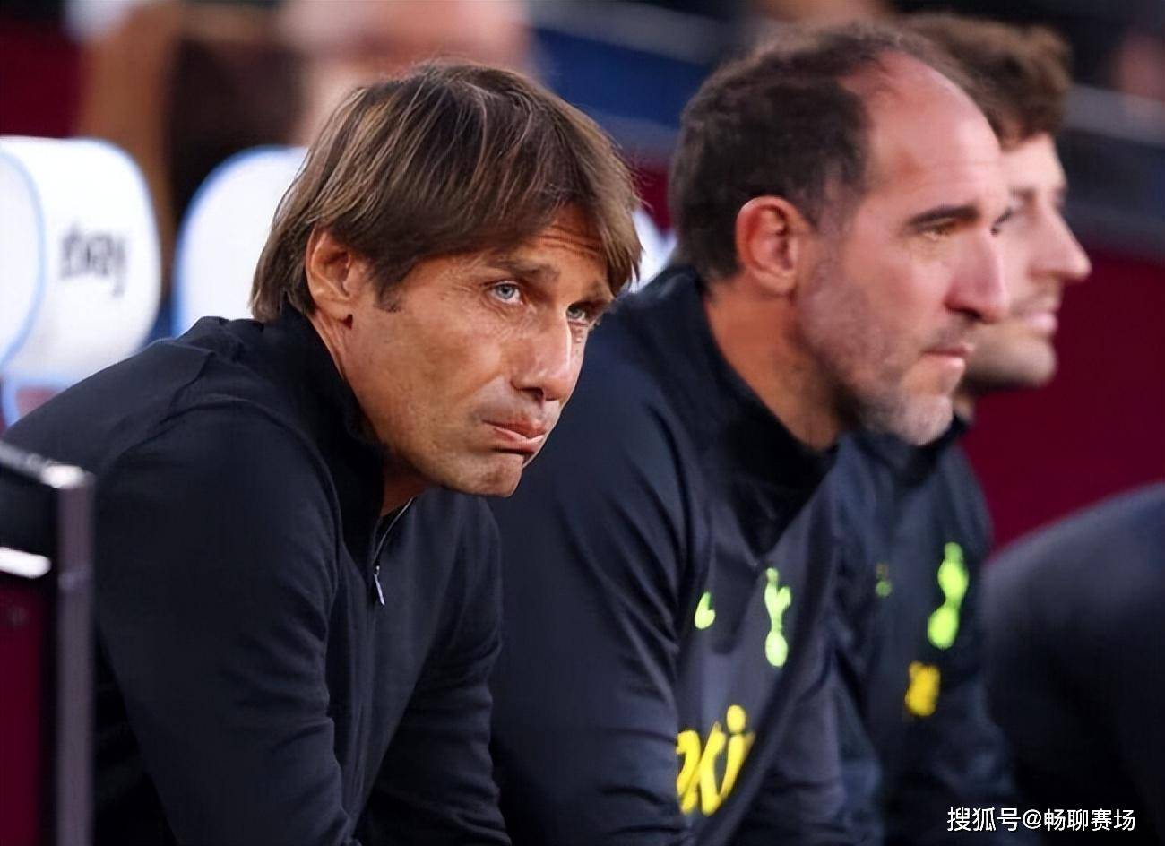 普利茅斯主场不敌劲旅，遭受苦挫的简单介绍